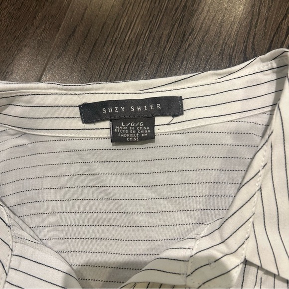 Striped Cream Women's Top - Picture 8 of 8